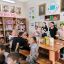 ​1 июня Артезианская сельская библиотека провела игровую программу для детей "Дружба верностью сильна", посвящённую Дню защиты детей. 4